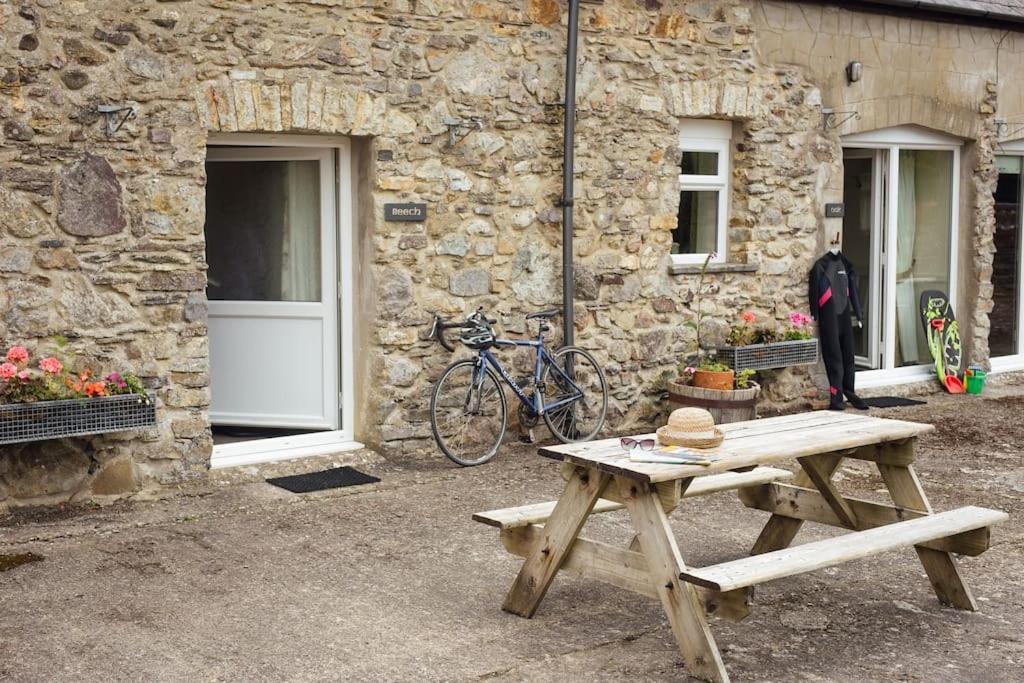 Barn Cottage - Family-Friendly Cottage With Heated Indoor Pool Haverfordwest Kültér fotó