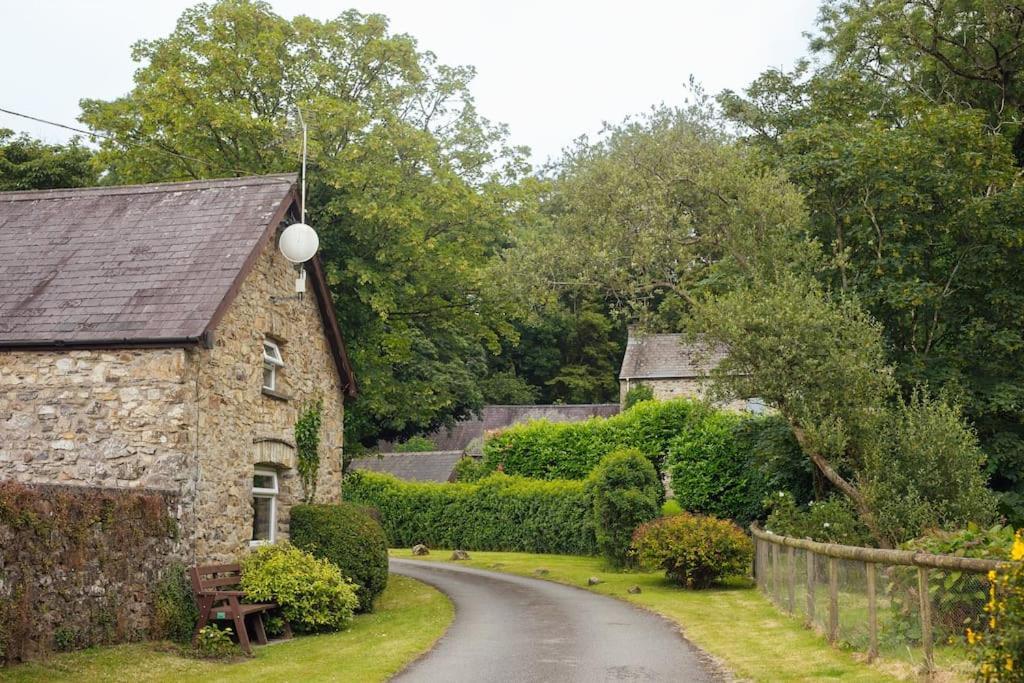 Barn Cottage - Family-Friendly Cottage With Heated Indoor Pool Haverfordwest Kültér fotó